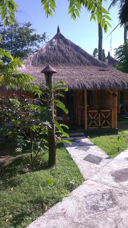 Tua Tua Keladi Bungalows Gili Air Eksteriør bilde