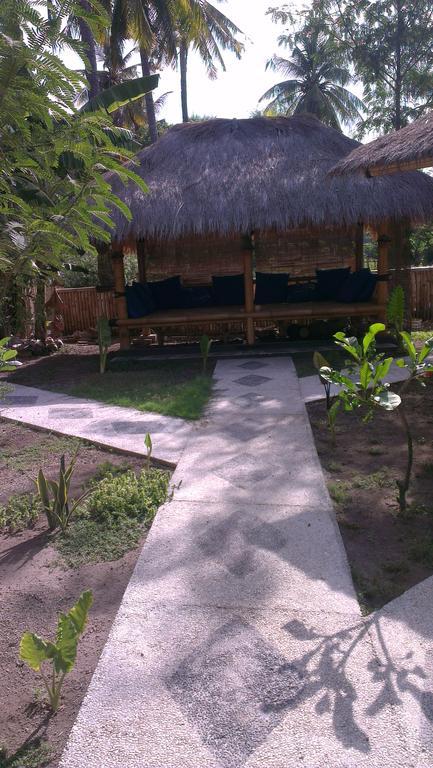 Tua Tua Keladi Bungalows Gili Air Eksteriør bilde